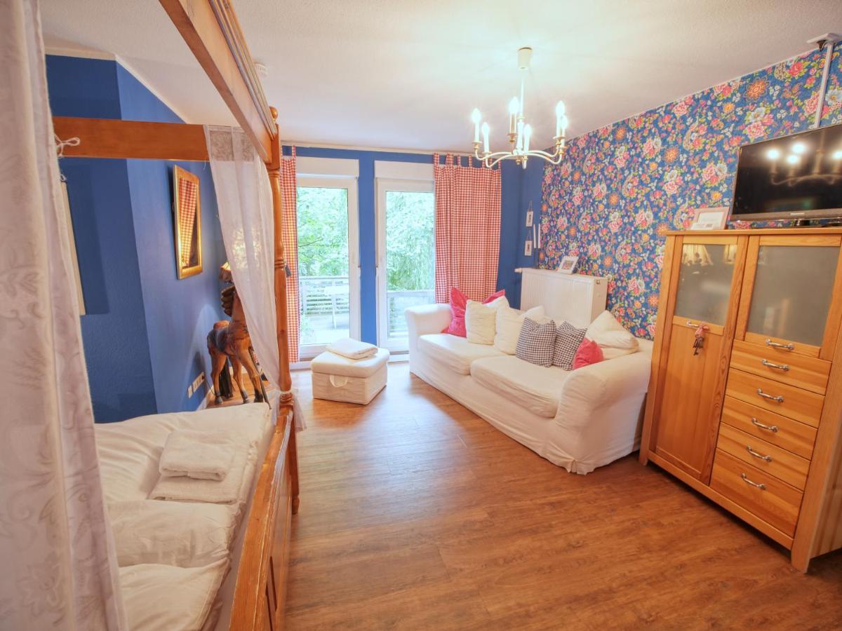 Three B'S Bed And Breakfast Berge  Eksteriør billede